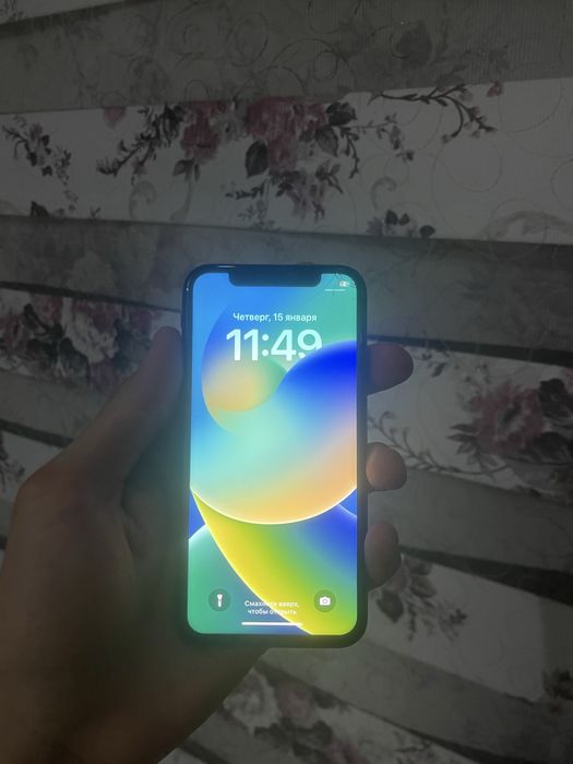 iPhone X 64Gb Srocno!!!
