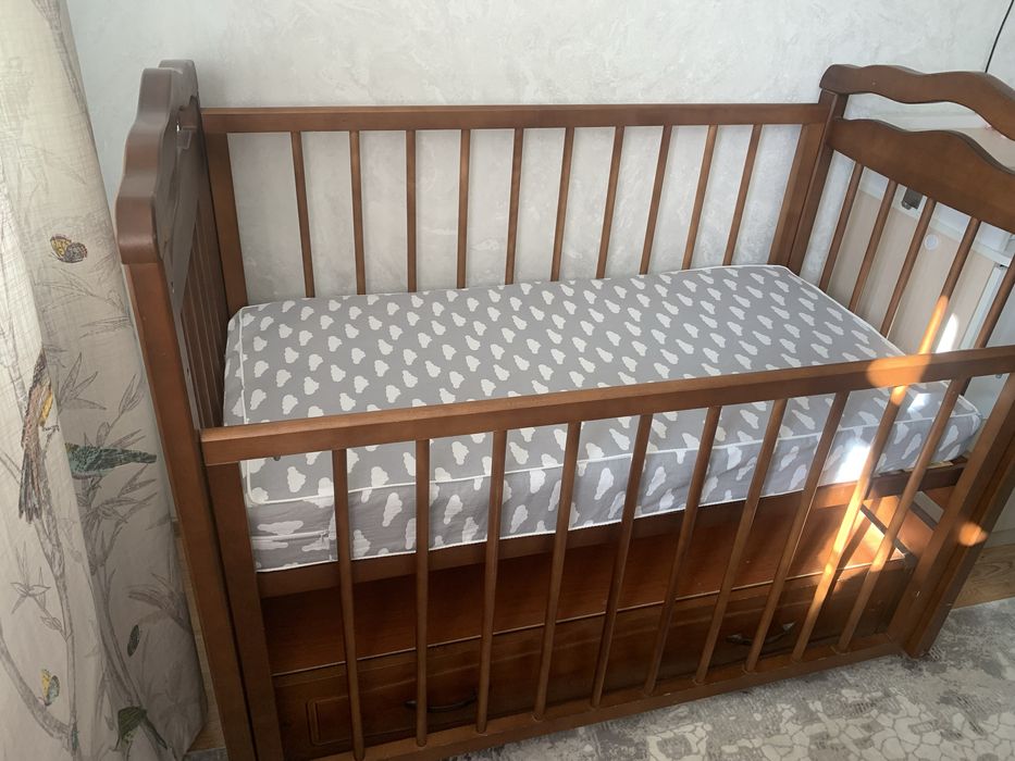 Кроватка детская