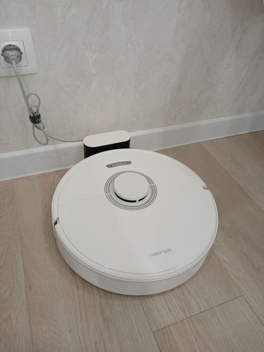 Робот пылесос Roborock