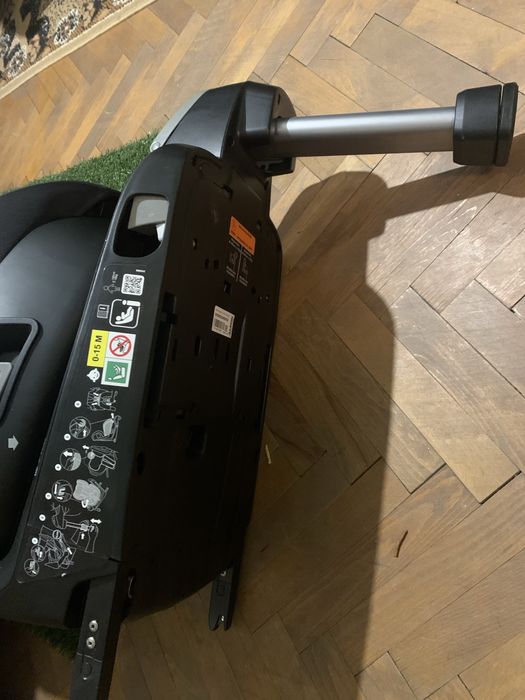 Промоция! Изофикс столче /върти се/ за кола Recaro