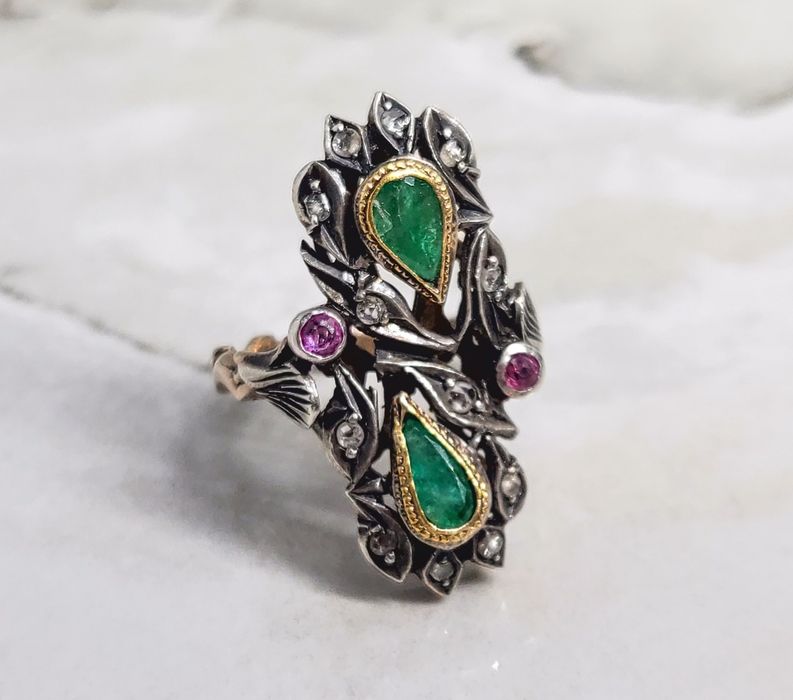 Inel din aur de 14K cu diamante naturale, ametist și smaralde M 60,5