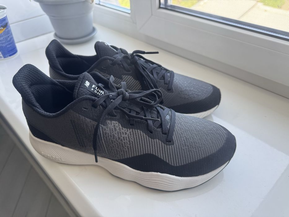 New balance 44р/28см