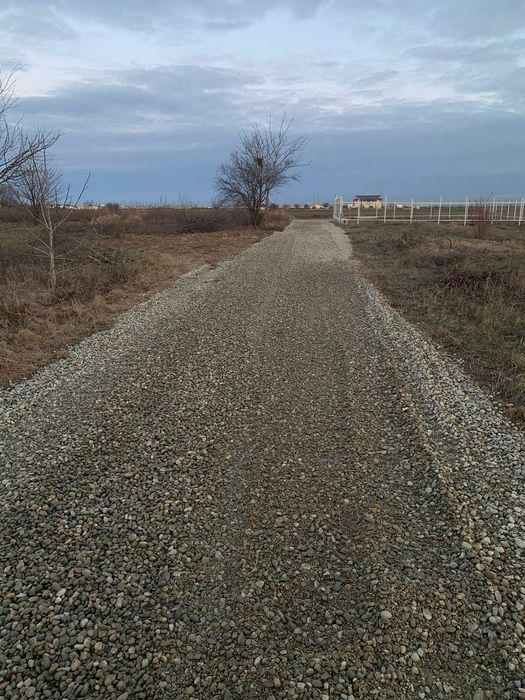 Transport  nisip pietris pt drum refuz de ciur  piatra concasata