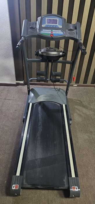 Беговая дорожка в хорошем состоянии