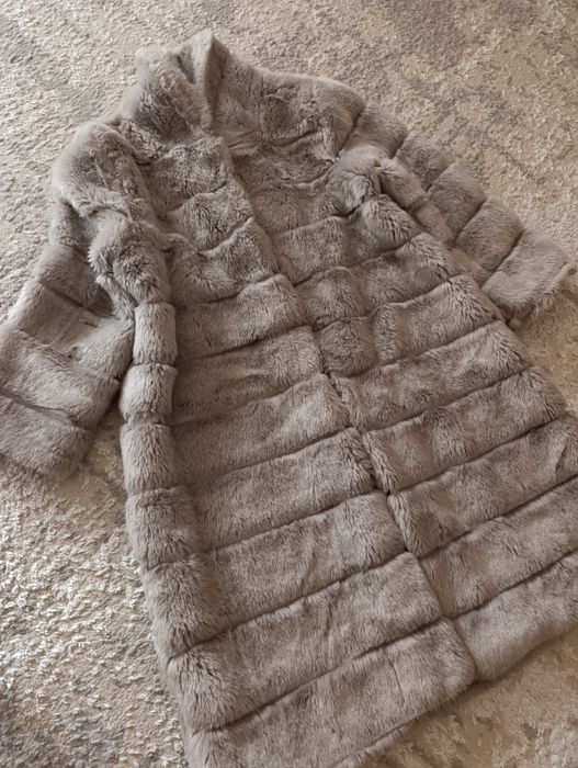 Женская одежда..