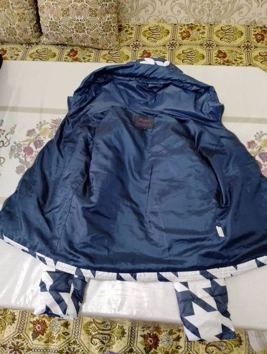 Женский куртка б/у