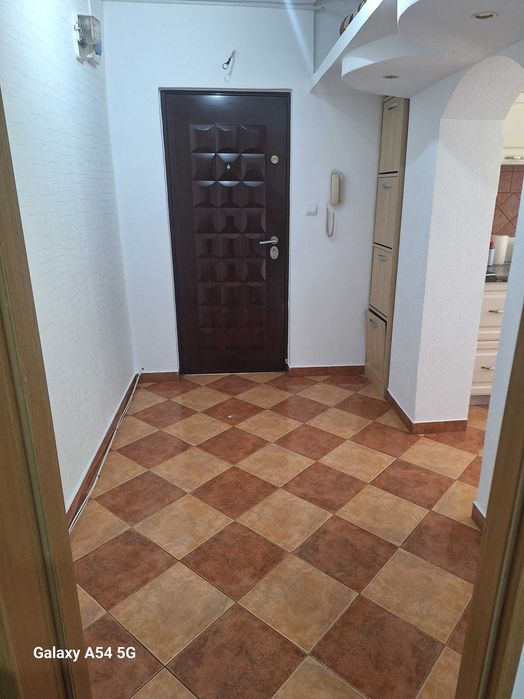 Apartament de inchiriat , parter , 62 mp , Strada Artarilor .