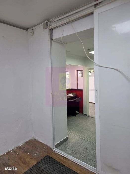 Spațiu comercial 59 mp + terasă exterioară , Focsani, central
