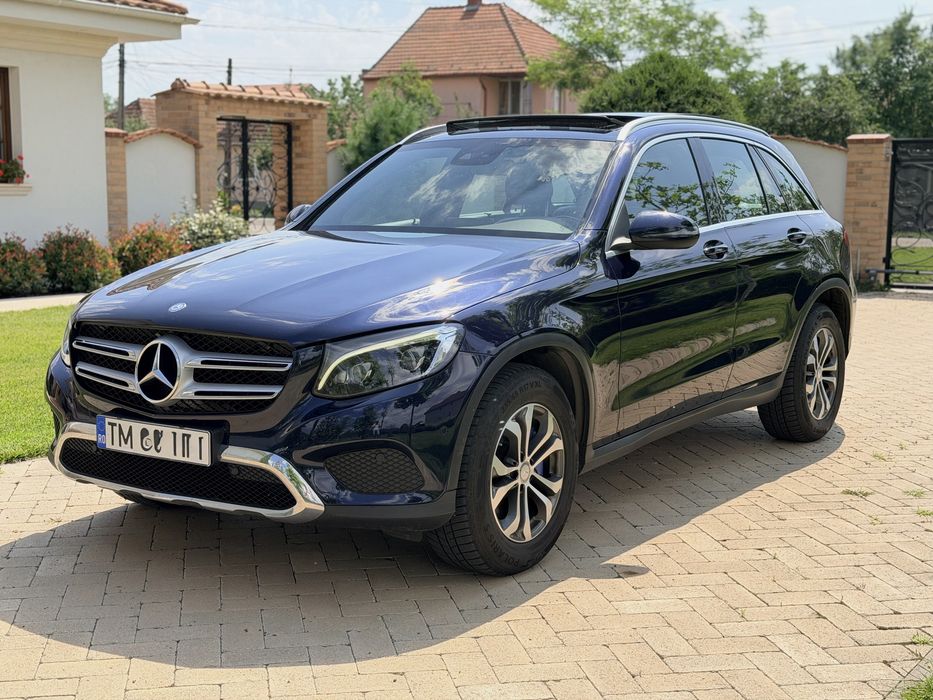 MERCEDES-BENZ GLC