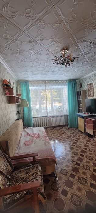 Продам 2-х квартиру на 4 районе