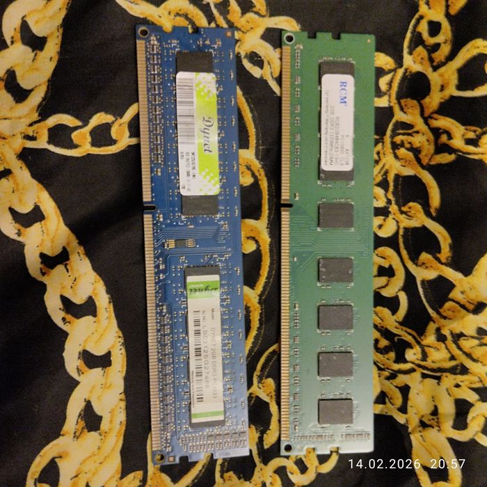 ОЗУ 2 Гб 1333 общая 4 Гб для ПК