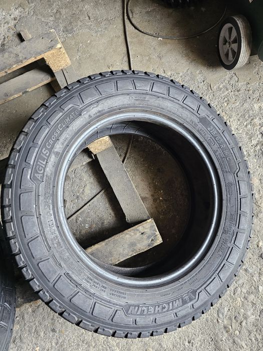 4 anvelope allseason 215 65 16C Michelin Agilis  2021