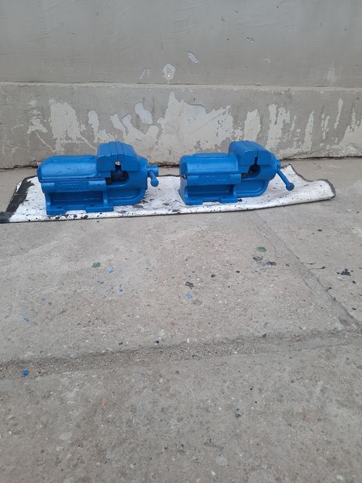 Menghină de vânzare