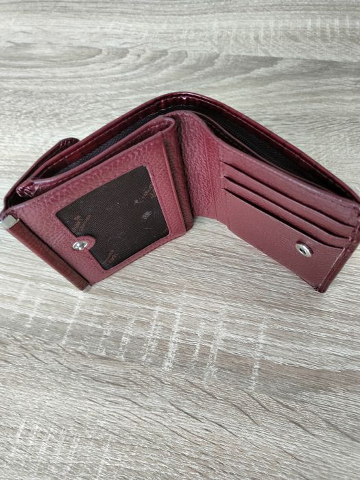 Портмоне женское