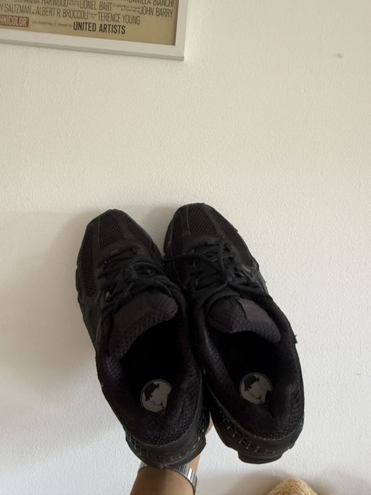 Vomero Nike Black
