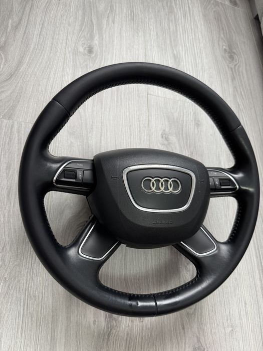 Volan Audi A4 B8.5 cu comenzi si airbag 4L0419091AC