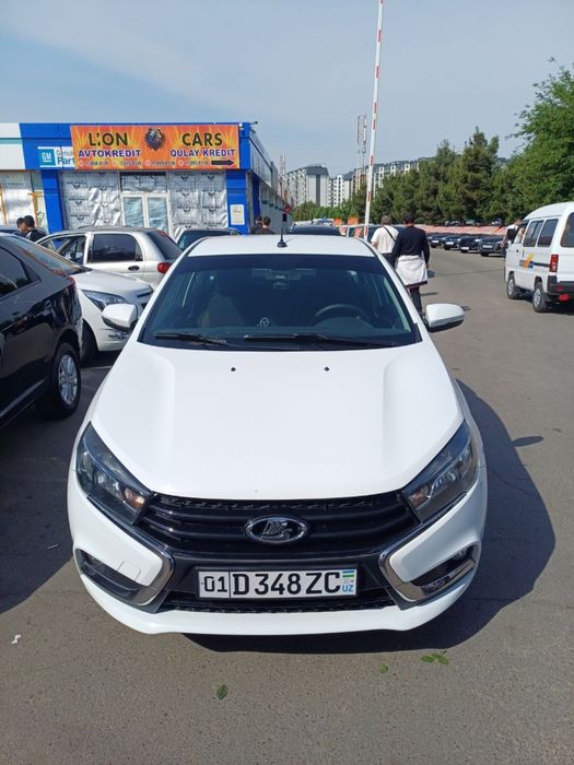 Lada Vesta 2018 — 2