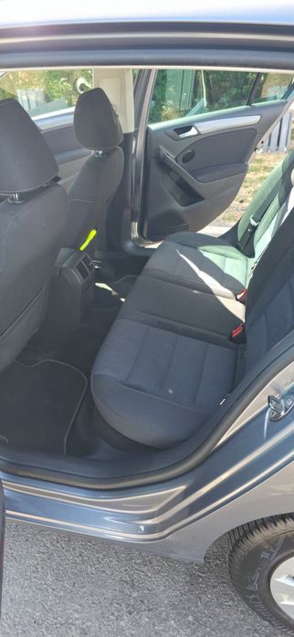 Volkswagen Golf 6 Style 1.6 TDI – 105 CP – 2011