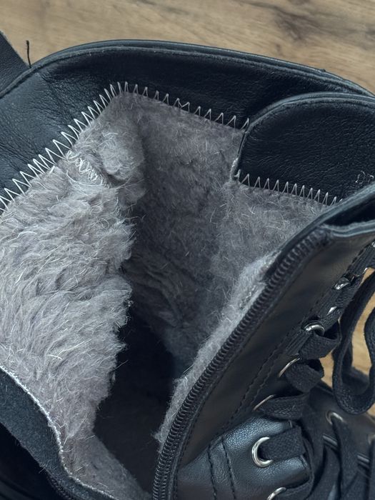 Зимние ботинки женские