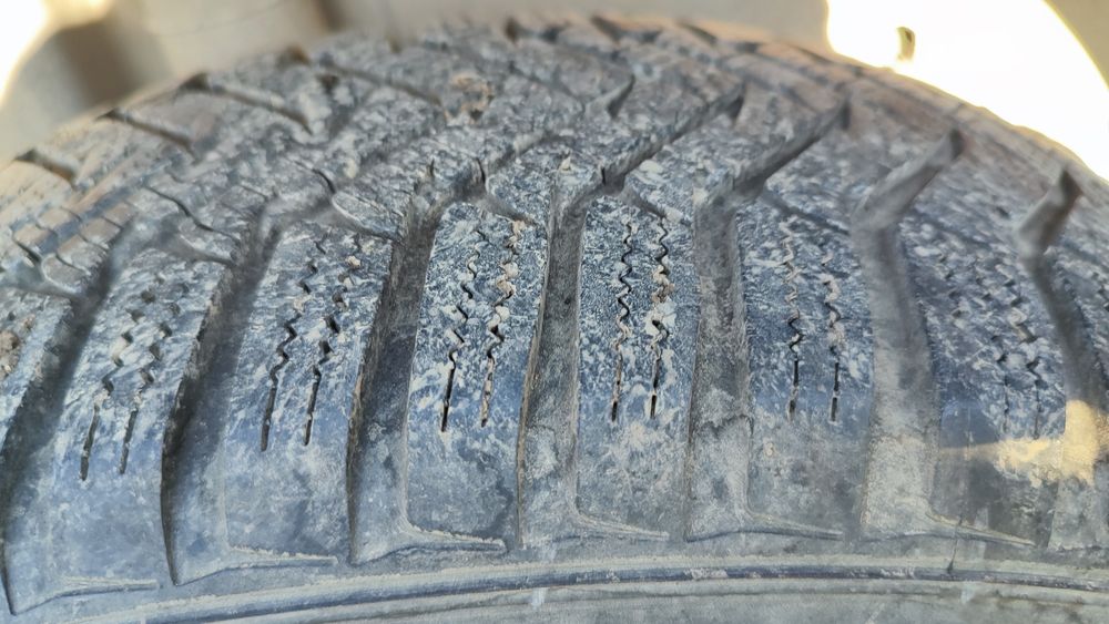 Anvelope (cauciucuri)195 65 r15 Laufren