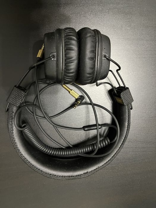 Продам наушники Marshall Major 2