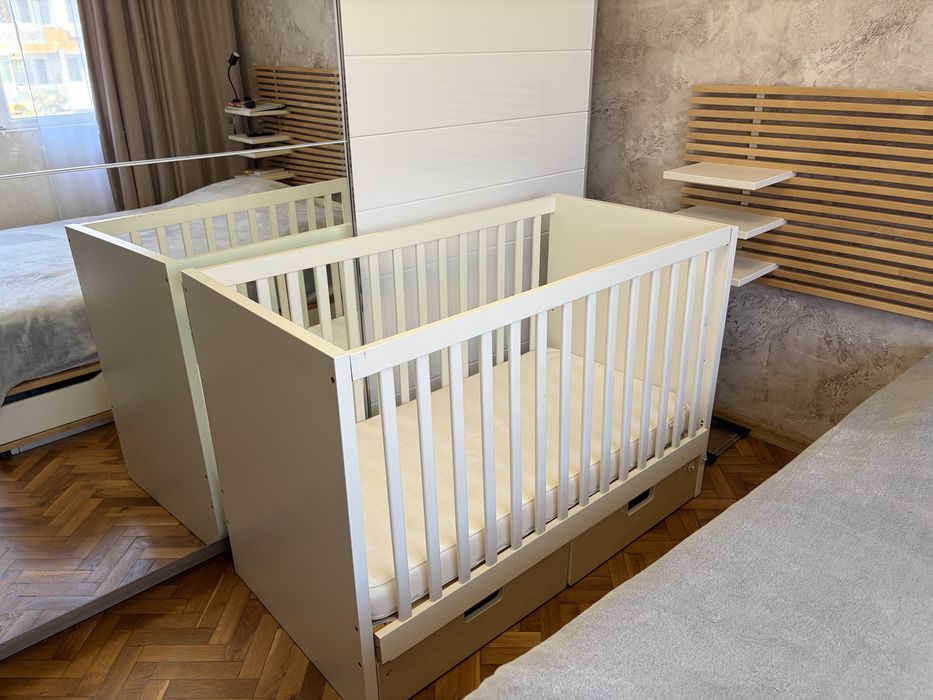 Бебешка кошара на Икеа + матраче+ обиколник и подарък
