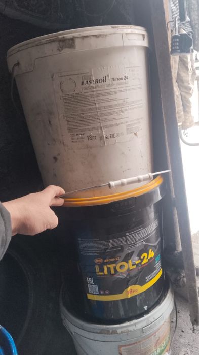 Продаеться Литол