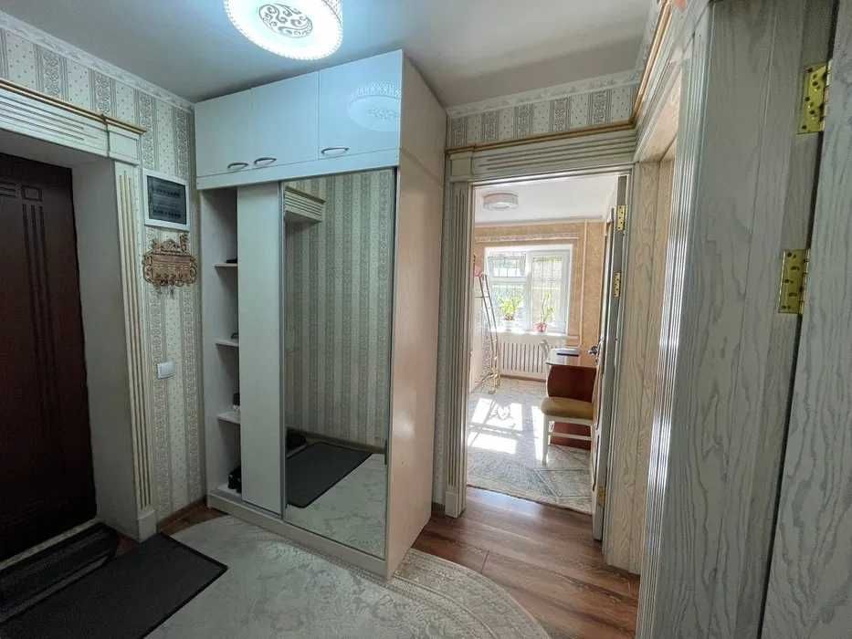 Продажа квартиры под офис в Максим Горький •