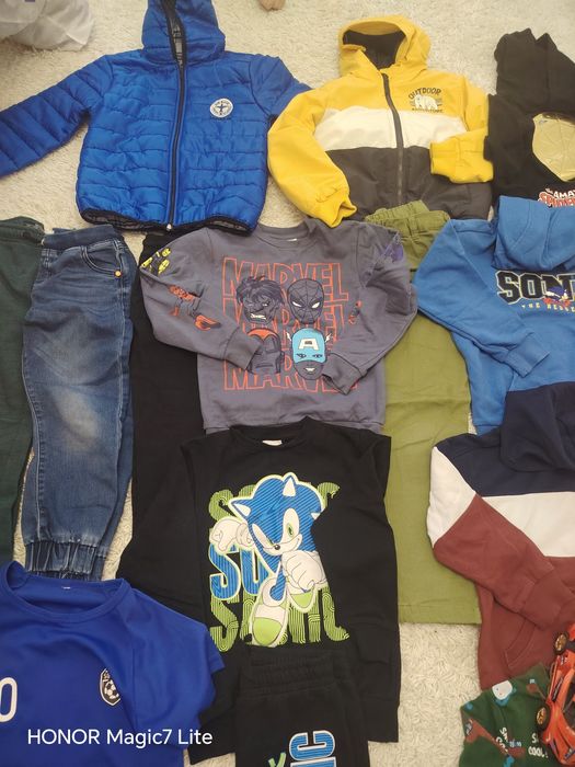 Lot hainute baietel plus adidasi Nike 29.5