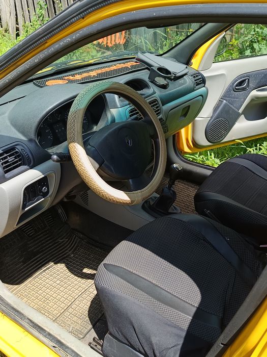 Renault Clio 1.5
