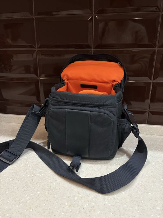 Nikon D5300 + объектив 18–55mm