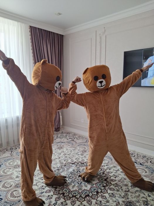 Прокат два костюма 5000 тг. Мишки.