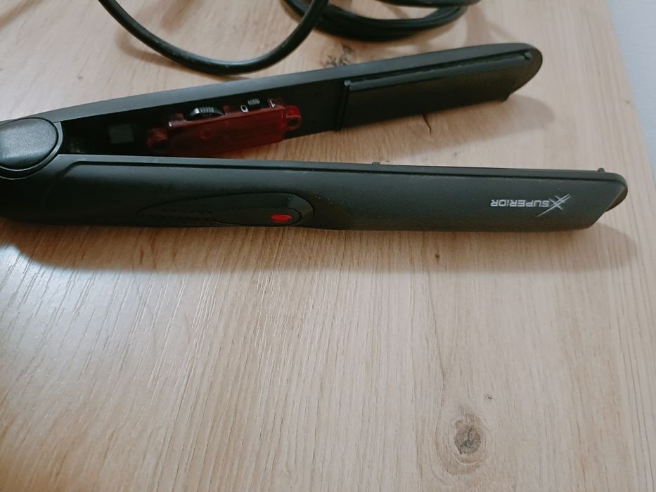 Placa de păr Superior