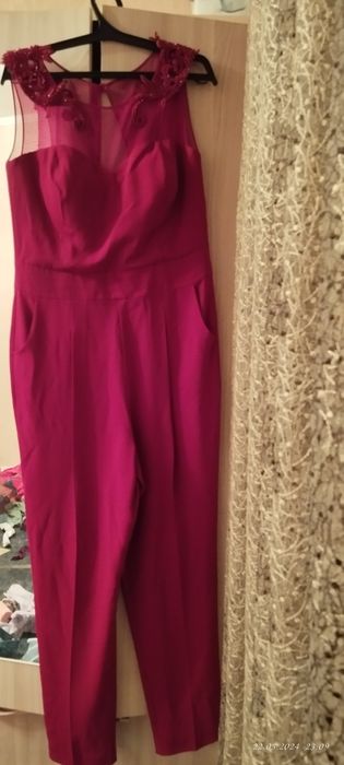 Комбенизон и платье на девочку.