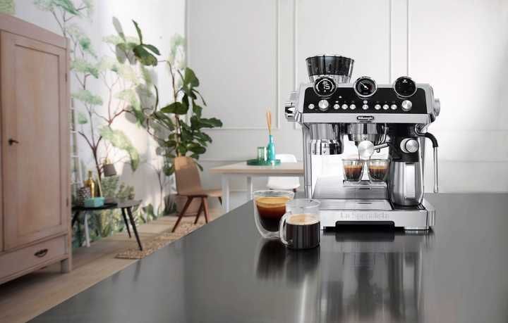 Кофемашина DeLonghi EC9865.M LaSpecialista Maestro бесплатная доставка