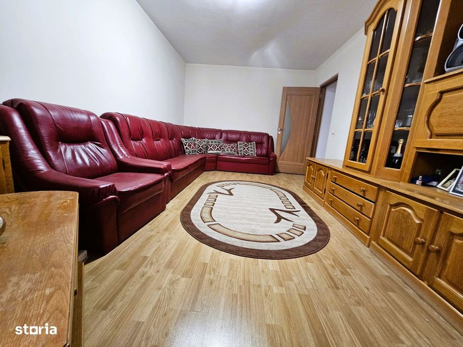 Apart. 4 Camere de Vânzare – Cart. E3, Etaj 3/4, Mobilat și Utilat