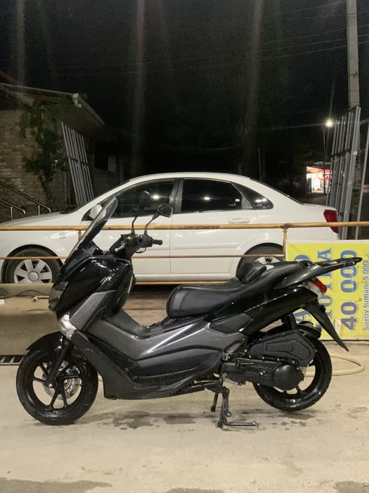 NMAX benzinli skuter