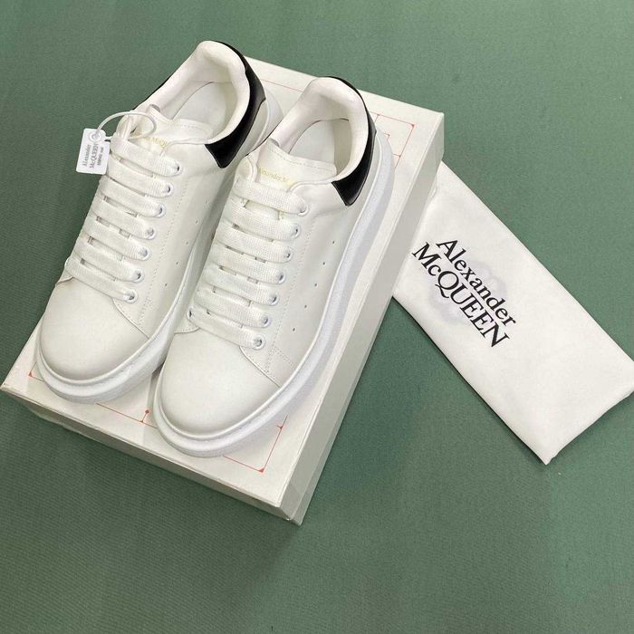 Adidasi Alexander Mc Queen l Produs NOU Premium din Piele - Full Box