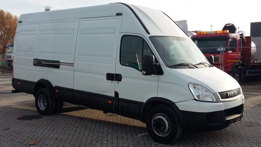 Transport marfa, debarasez  mobila ,bunuri, mat costructi etc