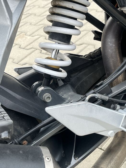 Vand KTM Duke 125 ABS