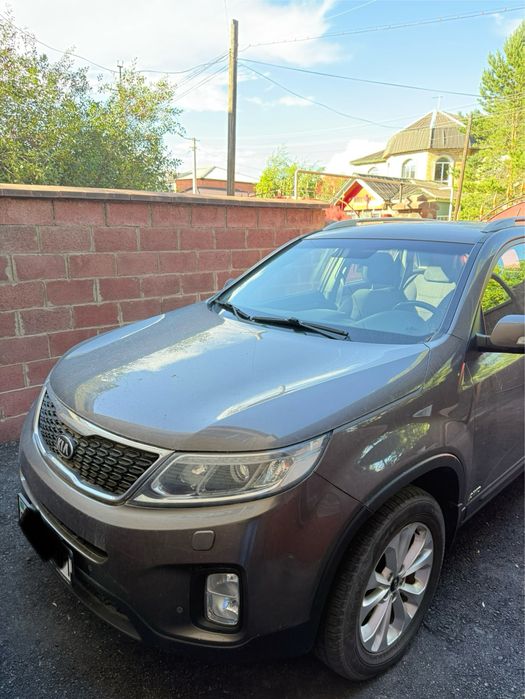 продам Kia Sorento 2014 года