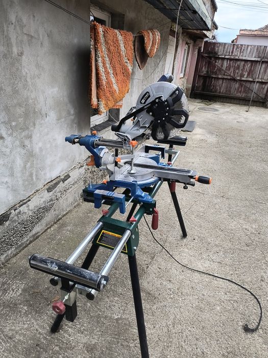 Se vinde unul din cele două fierăstraie circulare