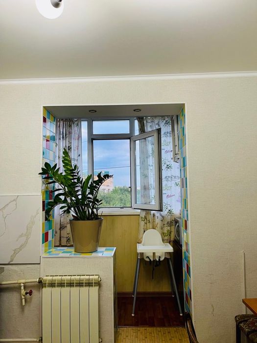 Продам трехкомнатную квартиру