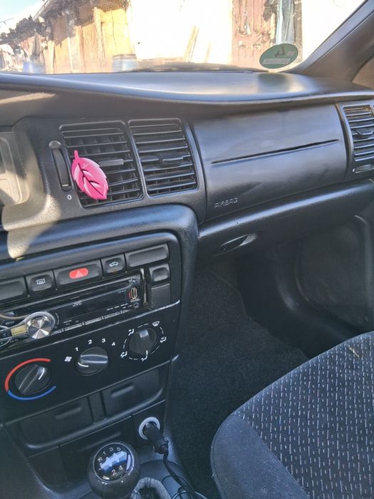 Vând/schimb opel vectra b