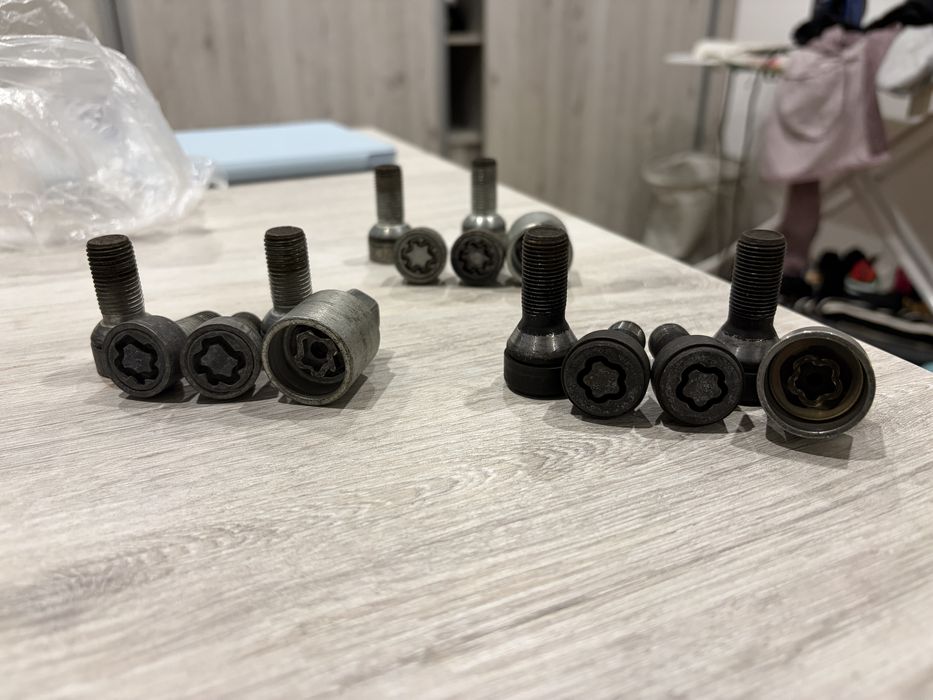 Set Prezoane Antifurt Mercedes BMW VW Skoda Seat Renault Peugeot Opel