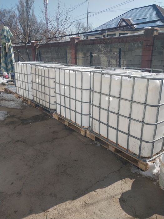 Продам бочку 1 кубовую