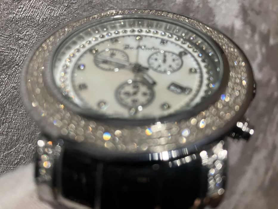 Часы мужские бриллиантовые