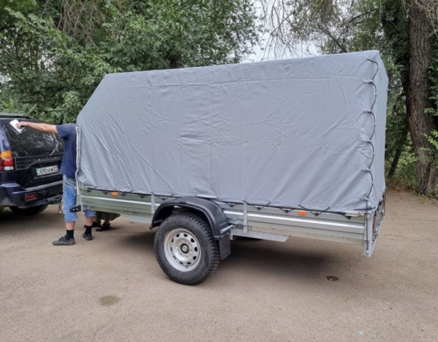 Легковой прицеп