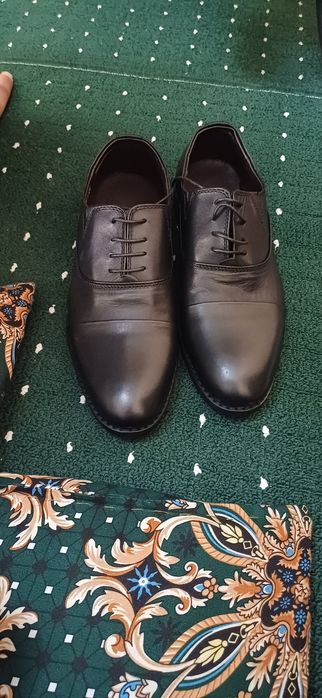 Erkaklar oyoq kiyimi