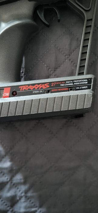 Radiocomanda automodel traxxas tq +reciver